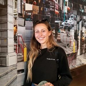 Meet your Posher, Chanelle